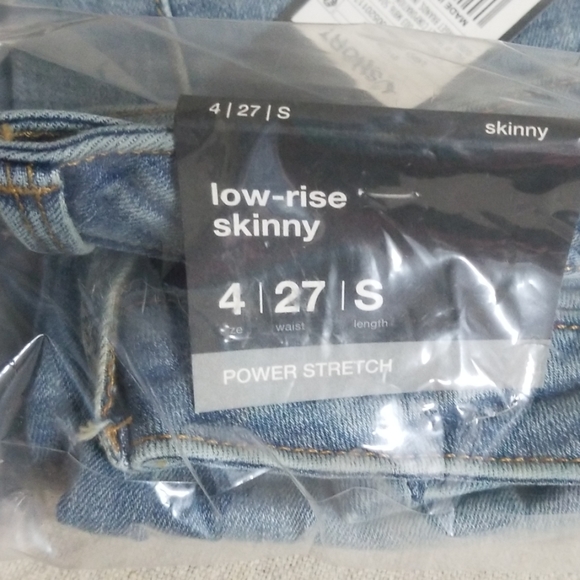 Bundle Mossimo Jeans - Picture 3 of 4
